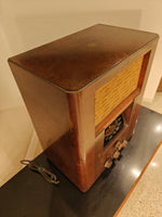 1940 Pye Valve Radio