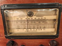 1930s Lafayette Valve Wooden Radio