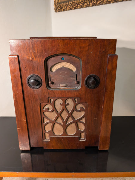 1932 Duplex Mains Four Transportable -McMichael Radio Ltd. Valve Radio